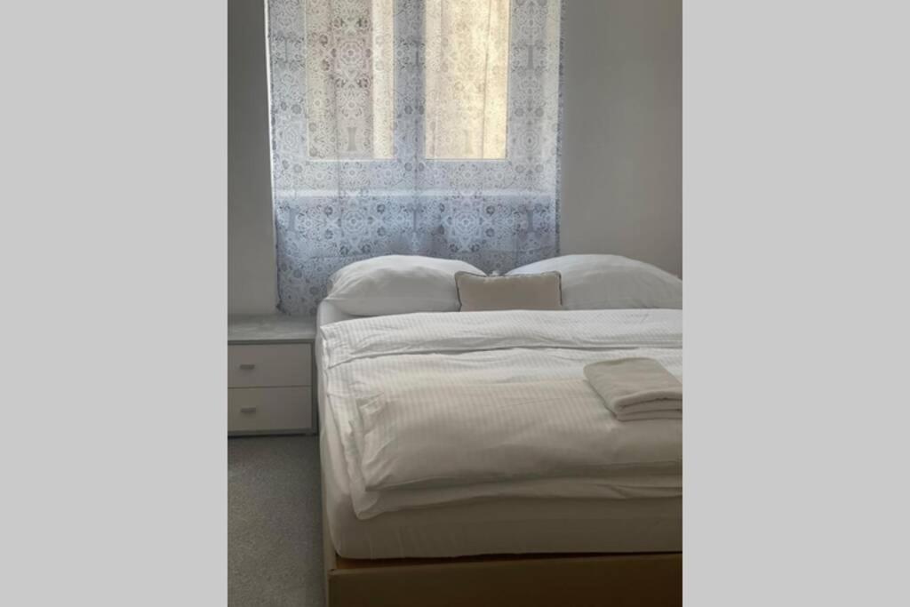 Private Room Near Vienna City Center 1 Dış mekan fotoğraf