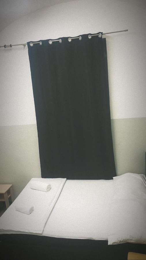 Private Room Near Vienna City Center 1 Dış mekan fotoğraf